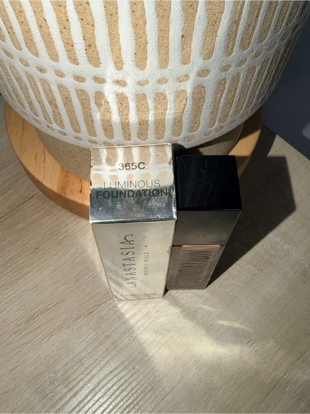 Anastasia Beverly Hills Luminous Foundation - shade: 365C Warm Tan / Beige